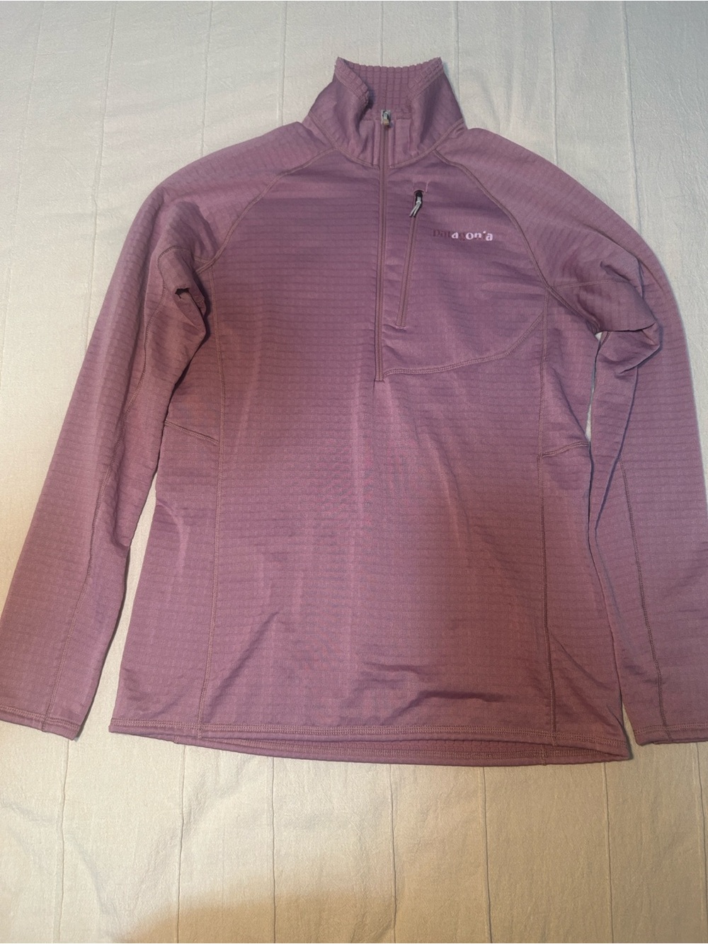 Patagonia Women's Waffle-Knit Pullover in Light Pink/Purple